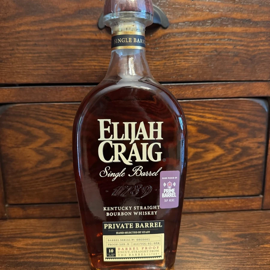 Elijah Craig 10 Years Old "Stolen Base" Single Barrel Kentucky Straight Bourbon Whiskey The Prime Barrel Pick #140