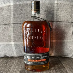 Biulleit Bourbon Frontier Whiskey (Single Barrel Selection for NC 2-E4-1373)