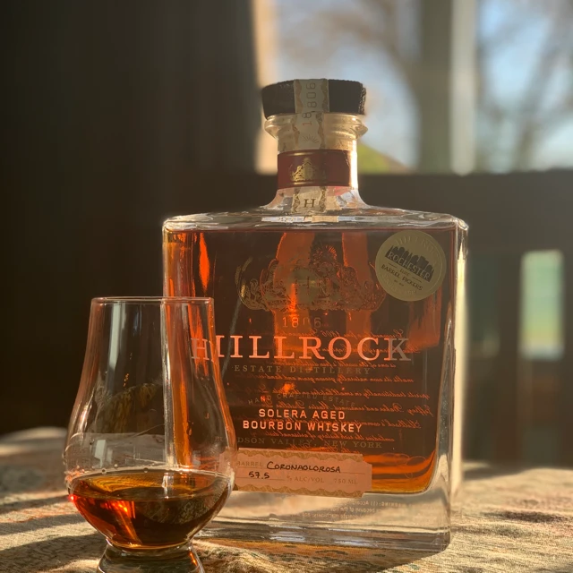 Hillrock Solera Aged Bourbon Coronaolorosa