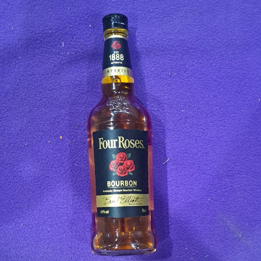 Four Roses Bourbon Black Label (Japan)
