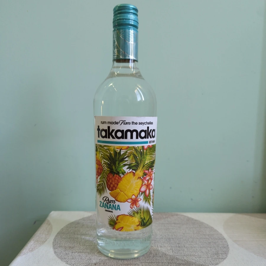 Takamaka Rum Pineapple
