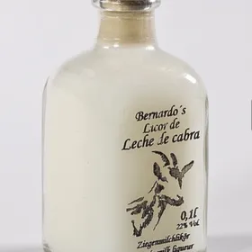 Bernardo's Licor de Leche de Cabra