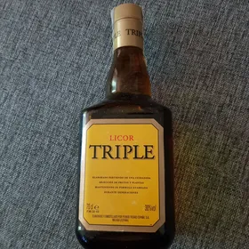 Licor Triple Larios