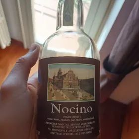 Liquoreria del Monastero della Certosa Nocino