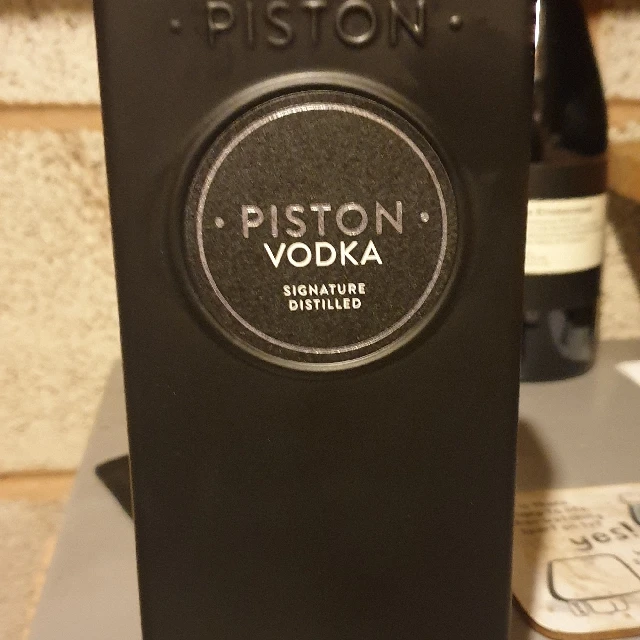 Piston