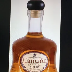 Canción Añejo