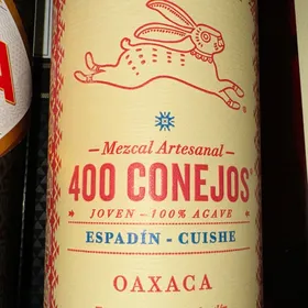 400 Conejos Espadín-Cuishe