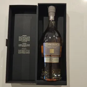 Glenmorangie Highland Single Malt Scotch Whisky Finest Reserve 19 yr