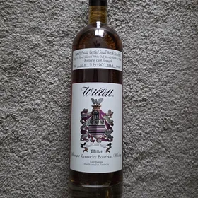 Willett Family Estate Small Batch Bourbon Cask Strength ~ Aged 4 Years