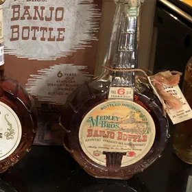 Medley Brothers 6 Year Banjo Bottle (1940s)