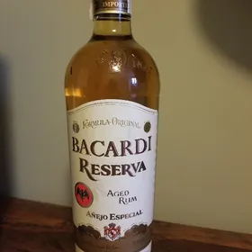 Bacardi Reserva Añejo Especial