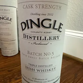 Dingle, single malt batch No.5 cask strength