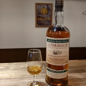 Glenmorangie Madeira Wood Finish, 1990s