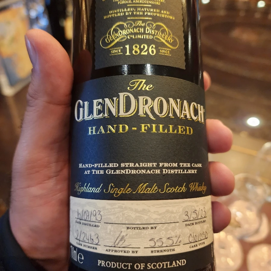 Glendronach 29yo, Single Cask Hand Filled, Cask 2463, Oloroso Sherry.