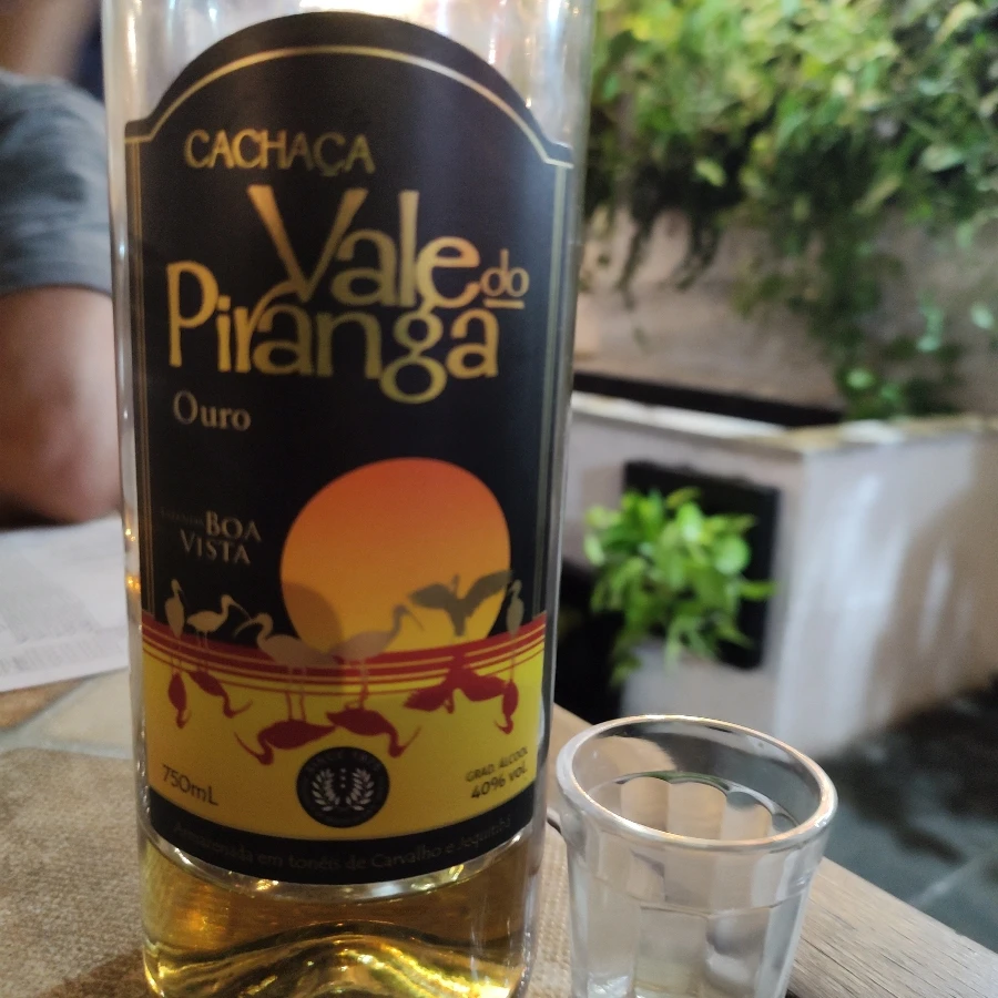 CACHAÇA VALE DO PIRANGA OURO