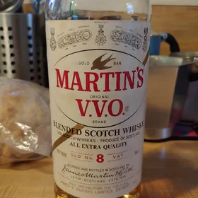 Martin's V.V.O. Blended Scotch