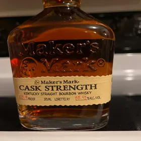 Maker's Mark Cask Strength Batch 17-01 (110.9 Proof)