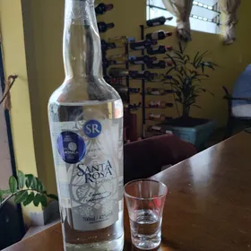 CACHAÇA SANTA ROSA ESSENCE TRADICIONAL PRATA