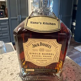 Jack Daniel's Single Barrel
Barrel Proof
Nana's Kitchen Barrel Pick