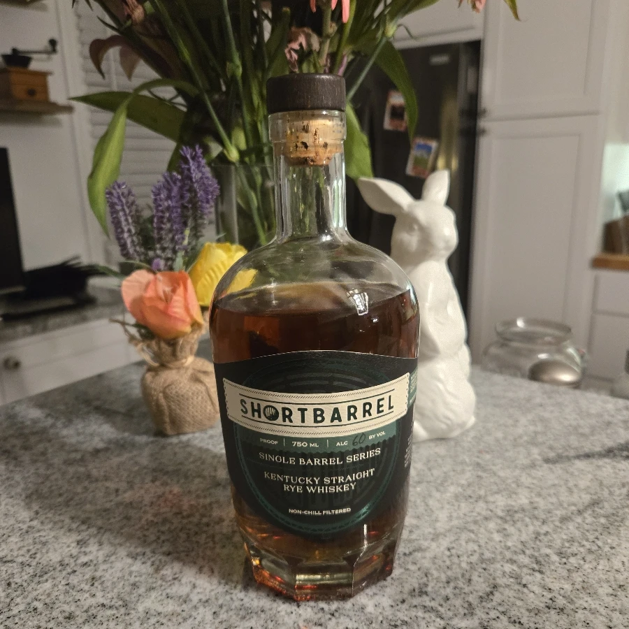 Short Barrel single barrel KENTUCKY straight rye whiskey