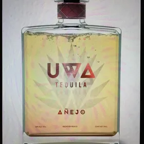 UWA Añejo