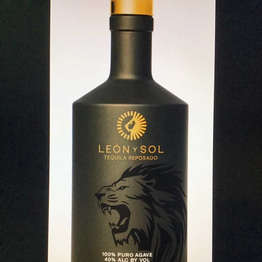León Y Sol Reposado