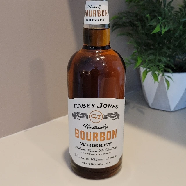 Casey Jones Small Batch Bourbon Whiskey (White Label)