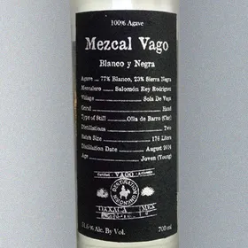 Mezcal Vago Blanco y Negra