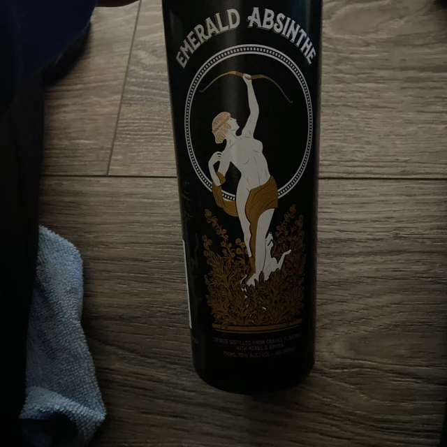 Violet Crown Spirit Emerald Absinthe