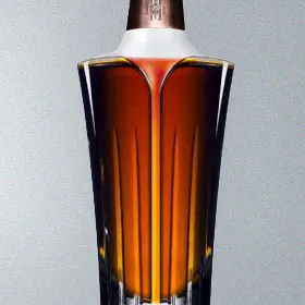 Midleton Very Rare Silent Distillery Chapter One