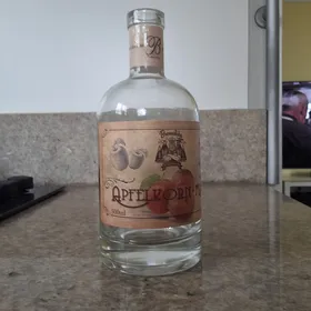 Apfelkorn - Maçã