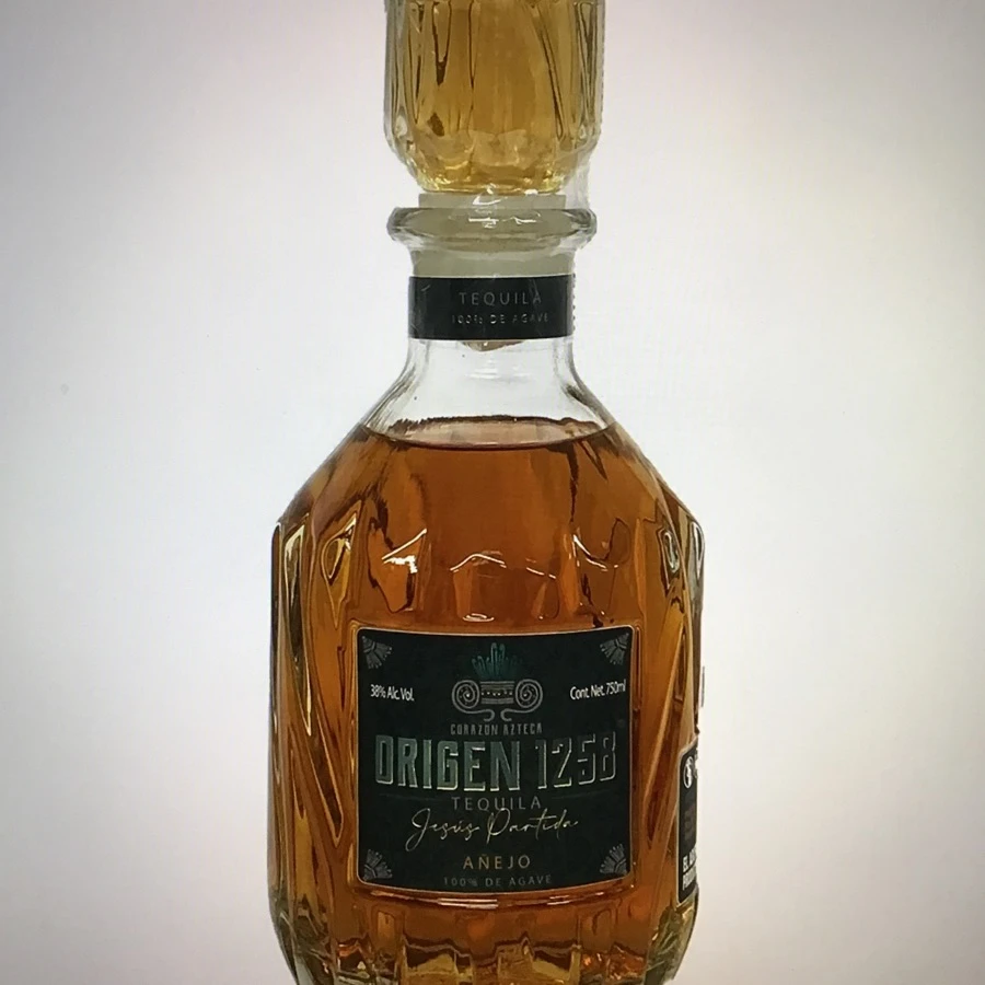 Corazon Azteca Origen 1258 Añejo