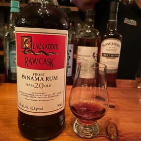 Blackadder Panama 20 Year Rum
