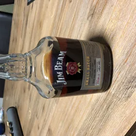 Jim Beam Small Batch Finished with Tawny