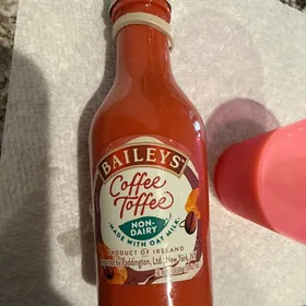 Baileys Coffee Toffee w/ oat milk