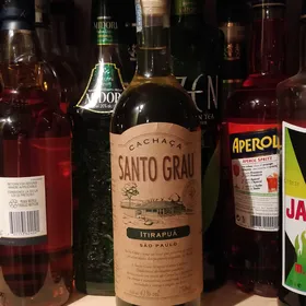 Santo Grau Itirapuã Cachaça