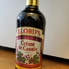 Llord's Creme De Cassis