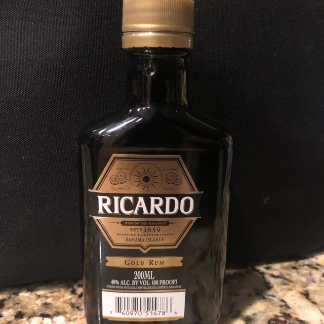 Ricardo Gold Rum
