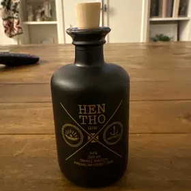 Hentho Gin