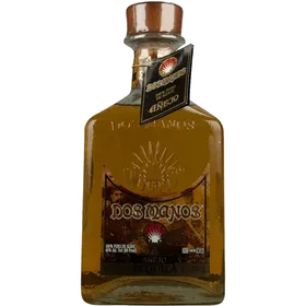 Dos Manos Añejo