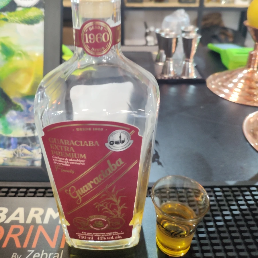 CACHAÇA GUARACIABA EXTRA PREMIUM CARVALHO FRANCES
