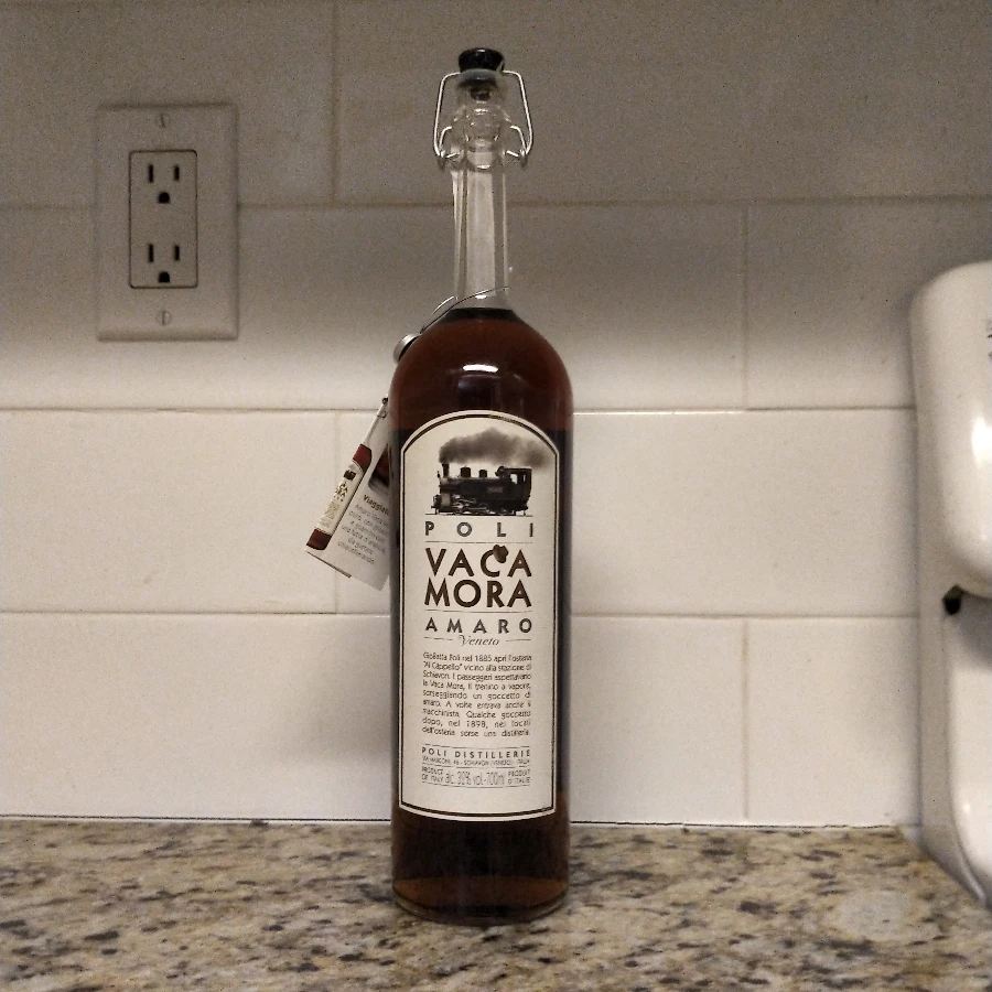 Poli Vaca Mora
