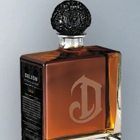 DeLeón Leóna Tequila