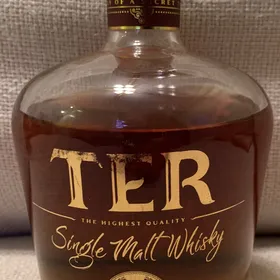 TÈR 18 year single Malt Whiskey