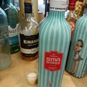The original SMA Shakes Liqueur - Creamy Strawberry