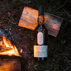 Lagavulin 10yo Feis Ile 2024