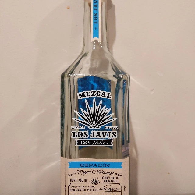 Los Javis Mezcal