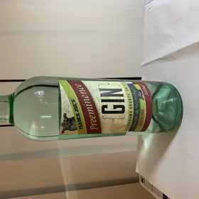 Trader Joe's Preeminence Gin
