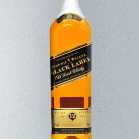 Johnnie Walker Black Label Extra Special Old Scotch Whisky