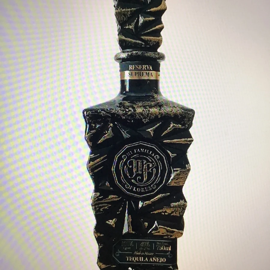 Mi Familia Flores Reserva Suprema Añejo
